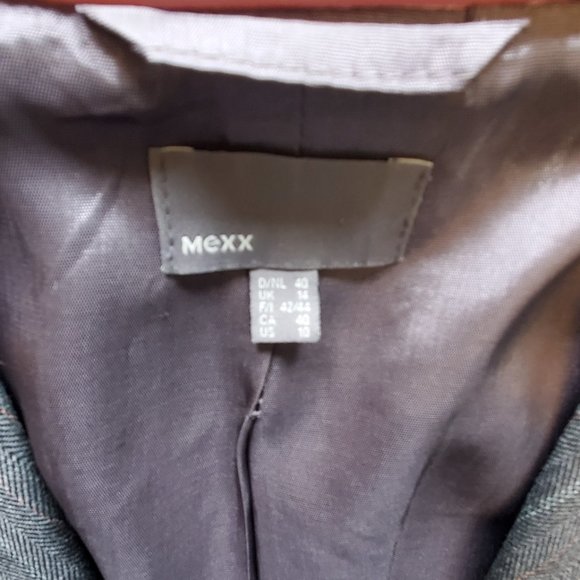 Vintage Mexx Womens Suit from early 2000's - Picture 3 of 16